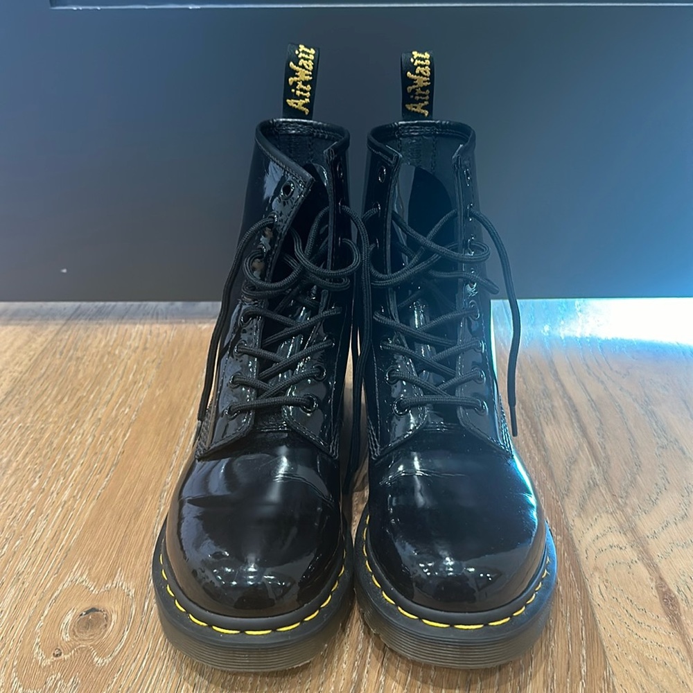 Patent leather Dr. Martens in great condition